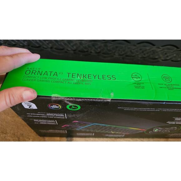 Razer Ornata V3 TKL Gaming Keyboard for PC - Picture 12 of 16